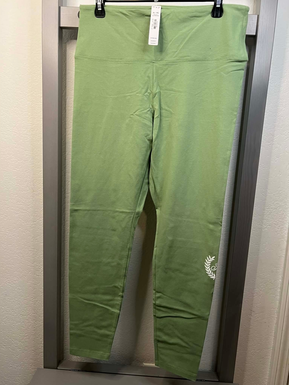 PINK Victoria's Secret High-Waist Leggings in Sage Green - XL